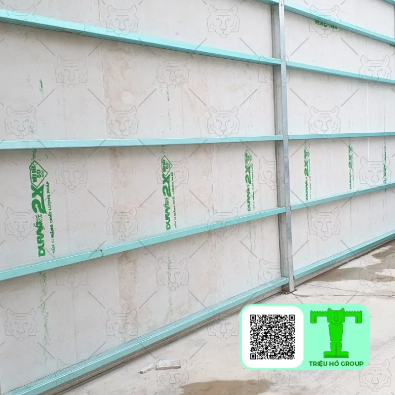 Tấm Duraflex là gì? Toàn tập cấu tạo, đặc tính & ứng dụng